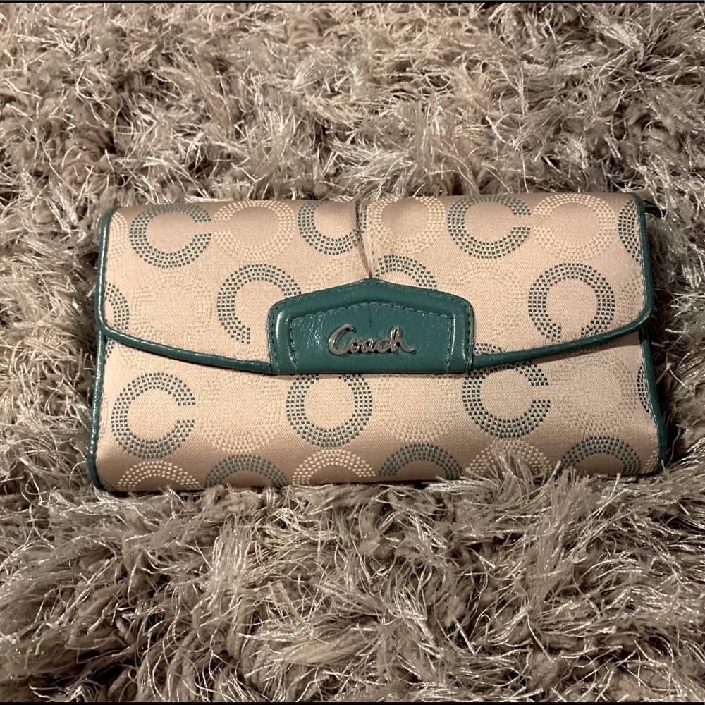 Tan and Emerald wallet